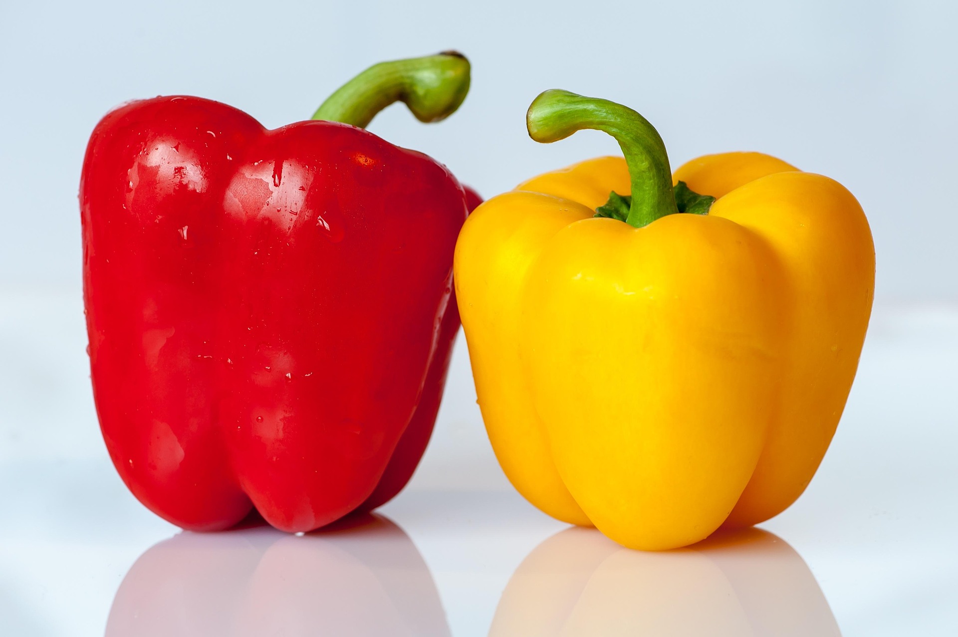 bell-peppers-421087_1920.jpg