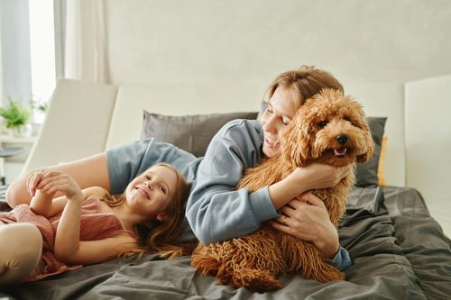 6 Benefits of Growing Up with a Dog for Children